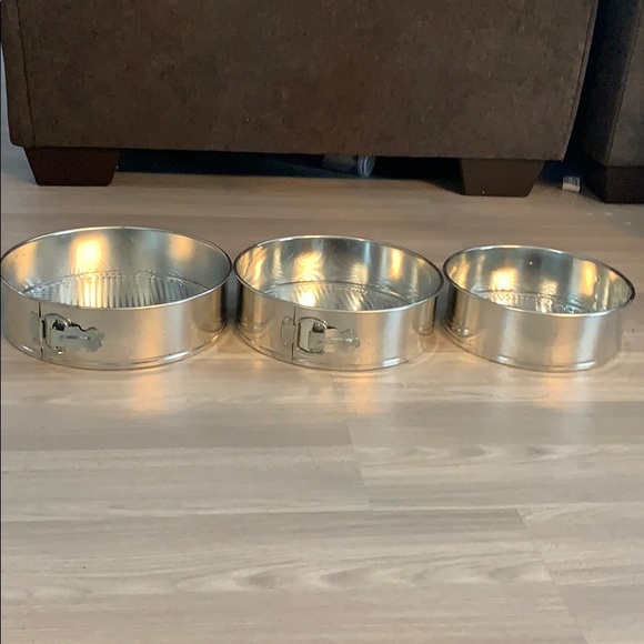 3 set spring form pans - Picture 1 of 1